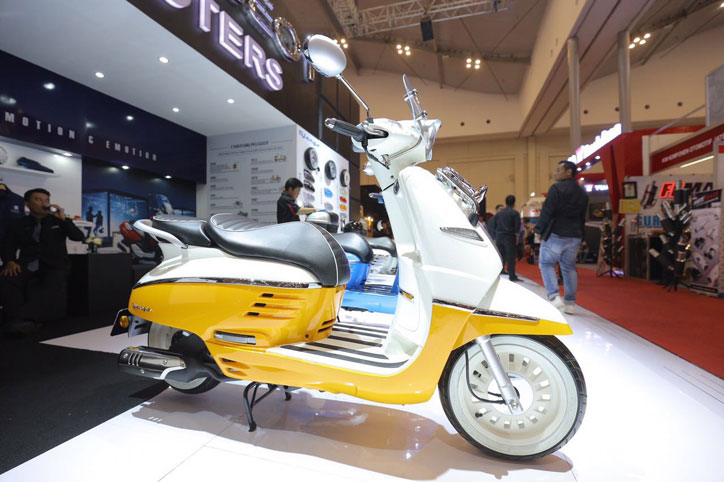 Peugeot Scooters