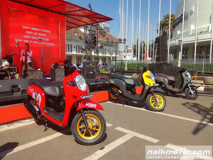 Galeri Foto Tiga Modifikasi New Scoopy Gaya Barudak Bandung