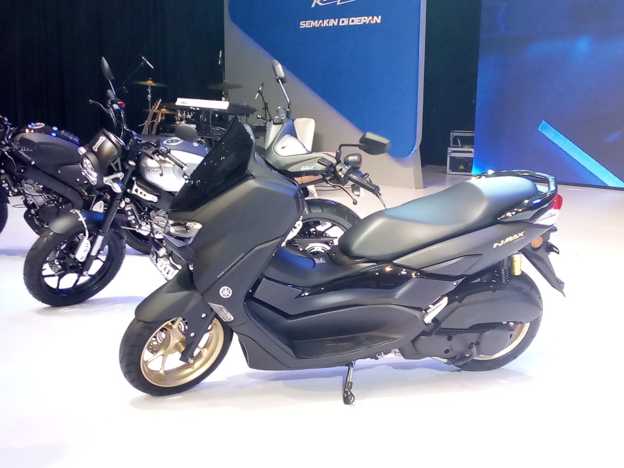 All New NMAX 155 Connected ABS : PENYEGARAN FITUR 