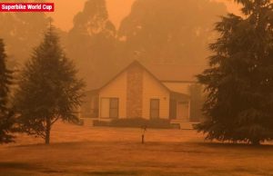 Rumah Rea Hampir Terbakar