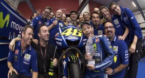 Kenangan 15 Tahun Rossi - Yamaha Pabrikan (12) Foto Kenangan Rossi Yamaha