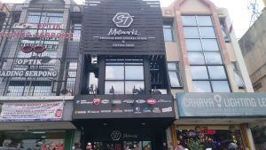 ST Motowroks ST Motoworks, Toko Apparel Premium Modern dan Klasik