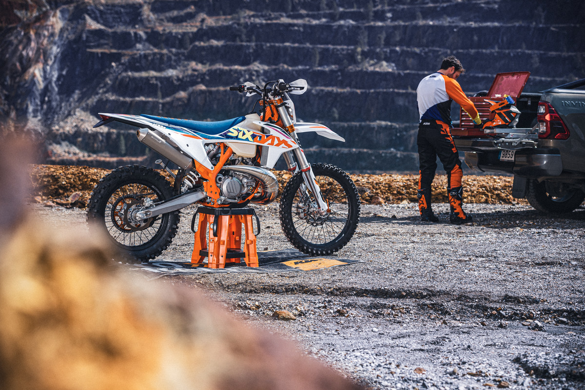 ktm exc 250 six days 2021