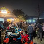 "Lagi-Lagi Party", Ratusan Vespa Night Ride Hadiri Venue