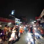 "Lagi-Lagi Party", Ratusan Vespa Night Ride Hadiri Venue