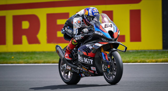 Pirelli di WorldSBK Inggris