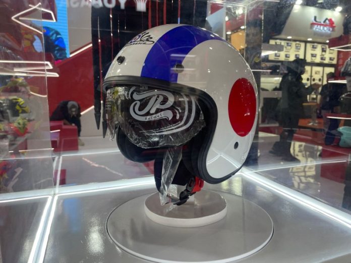 JPX Helmet X MoVe Indonesia, Kolaborasi Helm Half-Face Spesial Khusus Membernya