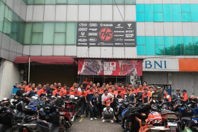 Sunmori Depok Max Owners With THC Helmet, Ajak Motoris Peduli Keselamatan Berkendara