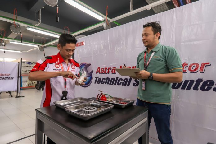 6 Teknisi AHM berangkat ke A(C 2024 di Filipina 10-12 Desember 2024. Foto: honda