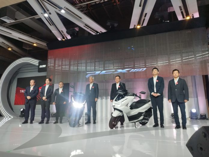 New Honda PCX 160 2025 Rilis dengan Tipe Baru, Ini Harganya