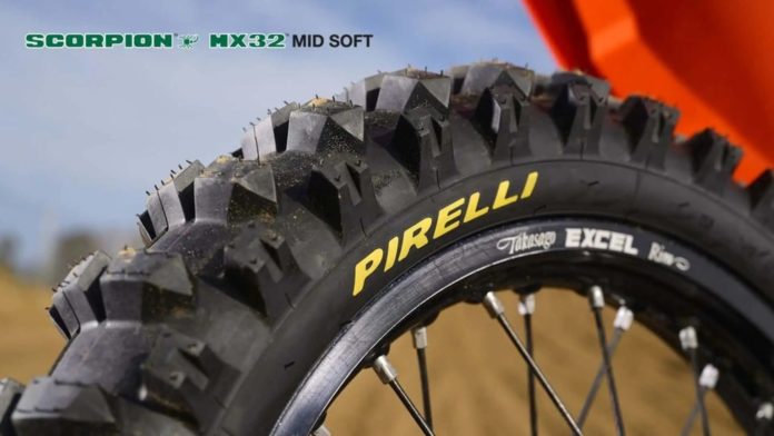 Pirelli Ban Motocross